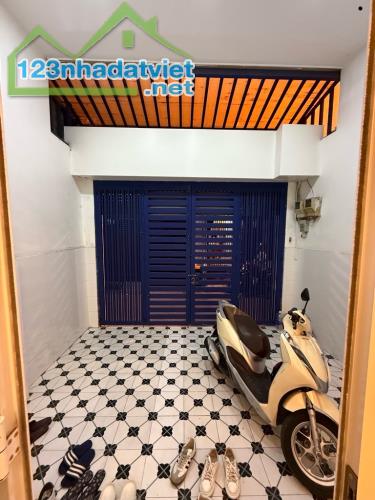 Bán gấp nhà mới đẹp ở ngay Lê Văn Lương, sát mặt tiền đường, nở hậu, 78m2, SHR, chỉ 6.8 tỷ - 5