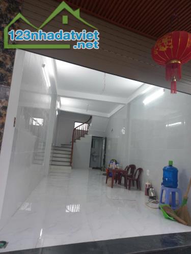 Cho thuê nhà 5 tầng mới đẹp tại khu Đồng Tía, Chúc Sơn, Chương Mỹ, Hà Nội - 4