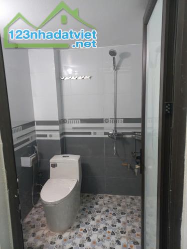 Cho thuê nhà 5 tầng mới đẹp tại khu Đồng Tía, Chúc Sơn, Chương Mỹ, Hà Nội
