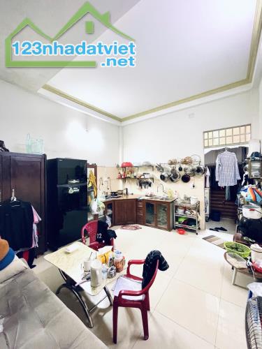 KẸT TIỀN GẤP BÁN! Chỉ 6.2 tỷ TL! 75M² – 2 Tầng/3PN, HẺM XE HƠI, Dương Quảng Hàm Gò Vấp! - 3