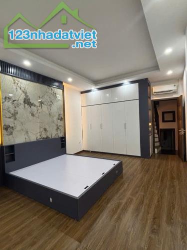 Nhà Giải Phóng – Giáp Bát – Hoàng Mai – 36m 5 Tầng – 3 Bước Ra Phố - Full Nội Thất, 6,5 Tỷ - 2