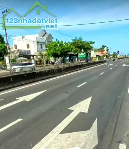 Đất mặt tiền 100m QL1A-Hàm Kiệm-Hàm Thuận Nam-Bình Thuận-DT 3.900m2,có 100m2TC