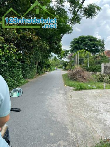 HOT ! LÔ ĐẤT NGAY MẶT TIỀN ĐƯỜNG SỐ 18 KDC ĐÔNG TIỆN ÍCH XUNG QUANH - 1