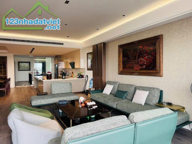 BÁN NHÀ PHÂN LÔ NGHĨA TÂN, LÔ GÓC, Ô TÔ TRÁNH, KINH DOANH ĐỈNH, 63M2 CHỈ HƠN 18 TỶ