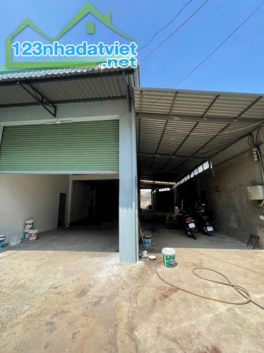 Bán Gấp Nhà Xưởng 309m2 sổ hồng riêng 690tr !!!!!! - 1
