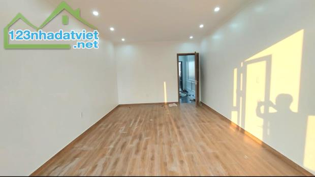 Bán nhà Đông An, Thành Tô, Hải An, Hải Phòng. 4 tầng, 90m2, 7,3 tỷ. Ngang 4m, d2 - 1