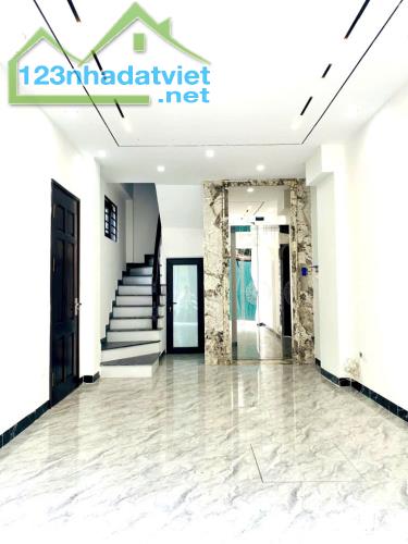 SIÊU PHẨM LONG BIÊN - LÔ GÓC - MẶT NGÕ Ô TÔ TRÁNH - 6 TẦNG THANG MÁY - KINH DOANH - Ở SƯỚN - 1