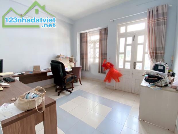 TÂN BÌNH - HẺM 6M Ô TÔ GẦN MT TRƯỜNG CHINH - DT:75M2 [ 5,5 X 15M ] 3 TẦNG - CHỈ 10 TỶ - 4