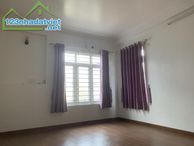 Nhà đẹp Xuân Phương oto đỗ cổng 46 4 Tầng, Full Nội Thất – Giá 7.1 tỷ có TL