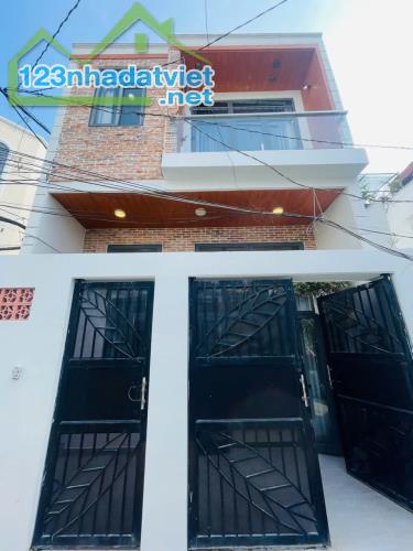 Bán nhà góc 2 mặt hẻm xe tải 1 sẹc Thống Nhất, P15, 6 x 9, 3 tầng, 5.45 tỷ TL - 5