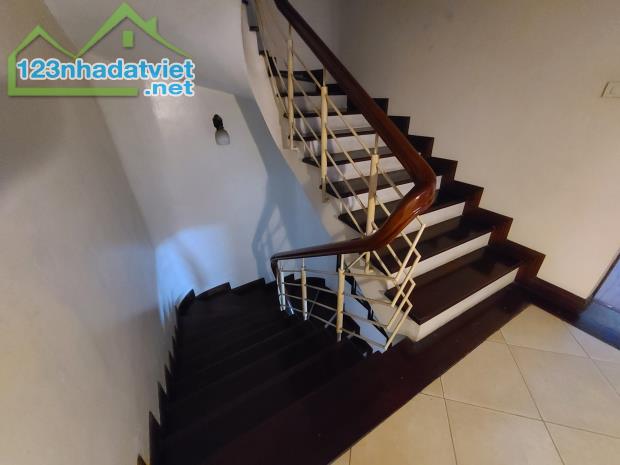 BIỆT THỰ KHU QUÂN ĐỘI HOÀN KIẾM - 2 THOÁNG - 4 TẦNG 1 HẦM OTO - AN NINH TUYỆT ĐỐI - 1