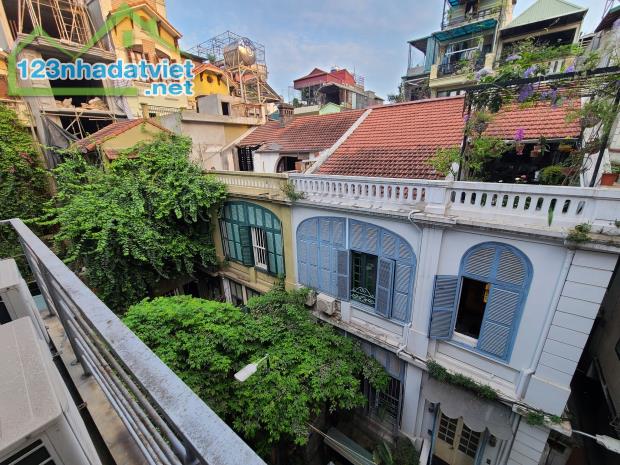 BIỆT THỰ KHU QUÂN ĐỘI HOÀN KIẾM - 2 THOÁNG - 4 TẦNG 1 HẦM OTO - AN NINH TUYỆT ĐỐI