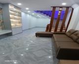 NHÀ MỚI LÔ GÓC - Ô TÔ VÀO NHÀ - KINH DOANH - SÁT SÂN CHƠI ĐỂ CẢ CHỤC XE Ô TÔ - CẠNH HỒ