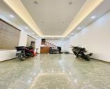 Nhà Lô Góc 6 tầng Thang Máy Trong Ngõ Lạc Long Quân, Cầu Giấy, Hà Nội. 60m2 - 21.5 Tỷ