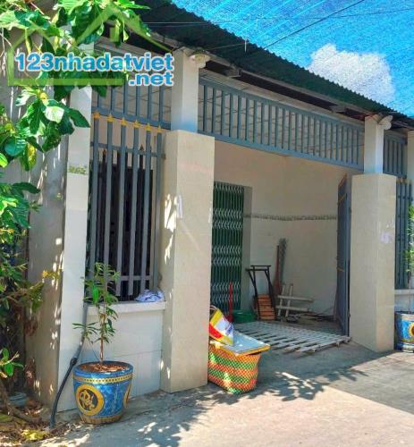 Cơ hội cho ai nhanh Tay Chủ Cần Bán Căn nhà o Tân Thông Hội 137m2 sổ Hồng RIêng 525triệu