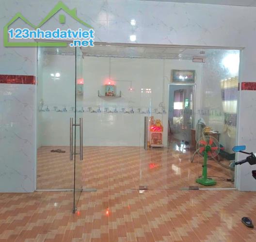 Cơ hội cho ai nhanh Tay Chủ Cần Bán Căn nhà o Tân Thông Hội 137m2 sổ Hồng RIêng 525triệu - 3