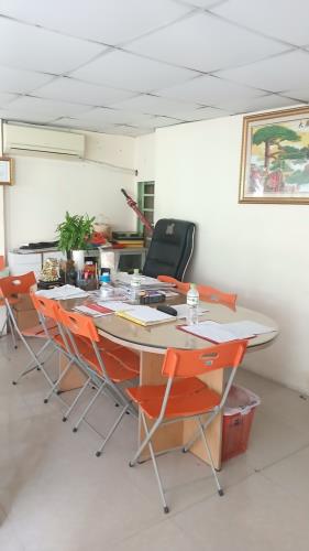 Bán nhà xưởng Bình Tân, đường số 9, 300m2, 1 lầu, hẻm xe hơi, chỉ 40 triệu/m2, quá rẻ