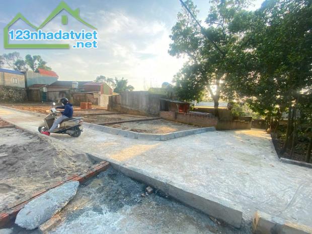 Cụm 4 Lô Giáp Thị Trấn Chúc Sơn chỉ quanh 2 tỷ - 1