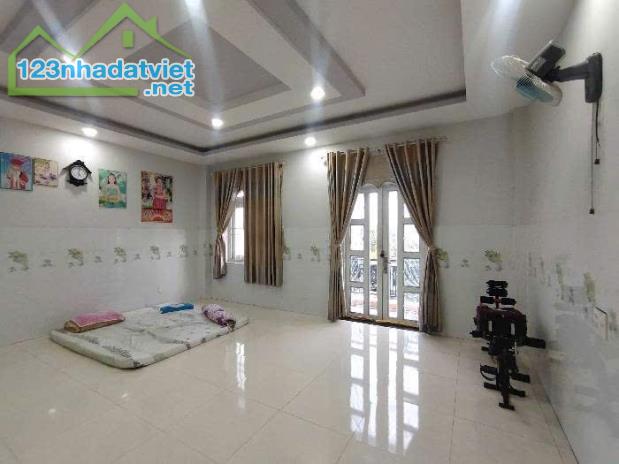 Bán nhà 5tầng đường Hà Huy giáp phường thạnh Lộc quận 12 - 2