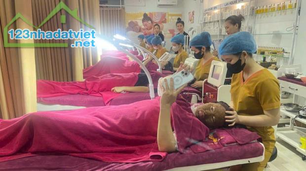 CHÍNH CHỦ CẦN SANG GẤP SPA Ở QUẬN 9 TP HCM