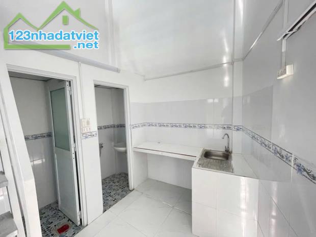 Bán gấp nhà đường Giồng Cát, Củ Chi 125m2 2PN SHR. Giá bán 650 triệu - 4