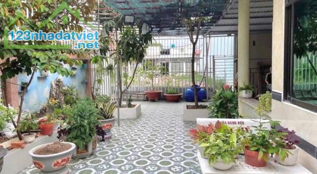 Nhà vườn đẹp cần tìm chủ mới ở gần Bò Tơ Hồng Đào Củ Chi dt 170m2 có thổ. 715 TRIỆU. - 1