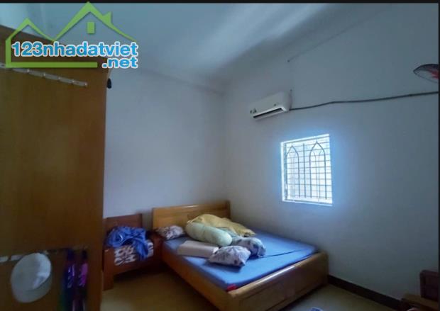 Bán nhà 3 tầng ngang 7,8m đường 5m Trường Chinh - Quận 12 giá chỉ hơn 7 tỷ - 2