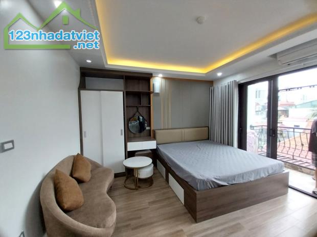 Cho thuê CHDV DT 35m2 full nội thất cao cấp PCCC đầy đủ View toàn mặt hồ. Chỉ từ 6tr - 1
