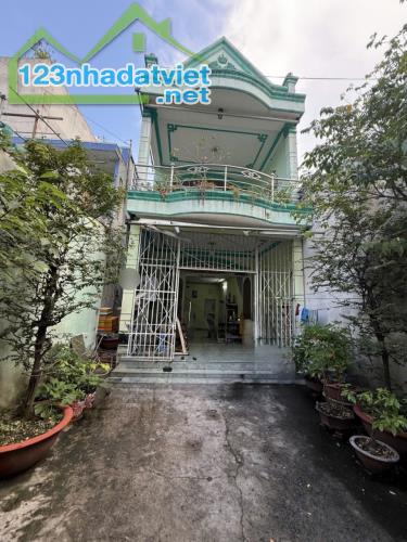 Bán nhà Nguyễn Văn Quá - chưa qua đầu tư - hẻm oto - Đông Hưng Thuận - Quận 12.  ❗118m2 ng - 3