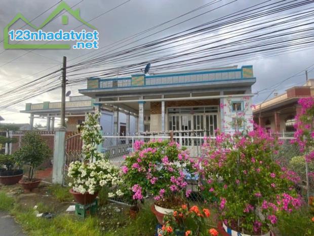 Bán Gấp Nhà Cấp 4, Giá 620TR. DT 324m2. SHR.Thanh phước Gò Dầu Tây Ninh.