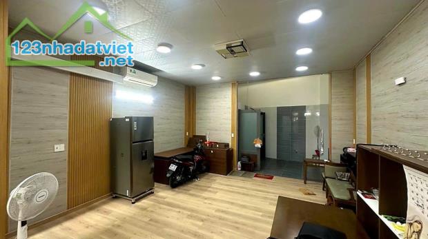 Bán nhà 137m2 Nở hậu Tân Thới Nhất 2 - Quận 12 giá chỉ hơn 8 tỷ - 2