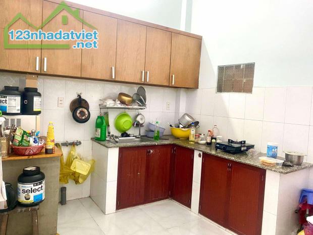 🏡 BÁN NHÀ GIÁ RẺ – TRƯƠNG THỊ HOA, QUẬN 12 – 2 TẦNG – 50M² – HẺM XE HƠI – CHỈ HƠN 3 TỶ 🔹 - 3
