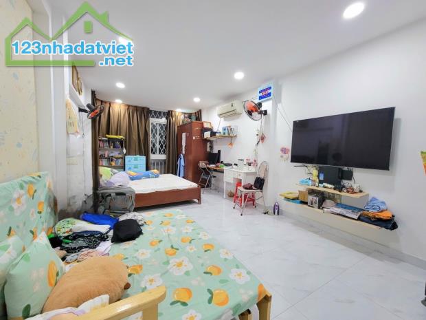 NHÀ CÒN MỚI 3 TẦNG, 3PN - TRẦN BÌNH TRỌNG - QUẬN 10 - HẺM 7M/1 GẦN MT - DT:45M2 - 10,2 TỶ - 5