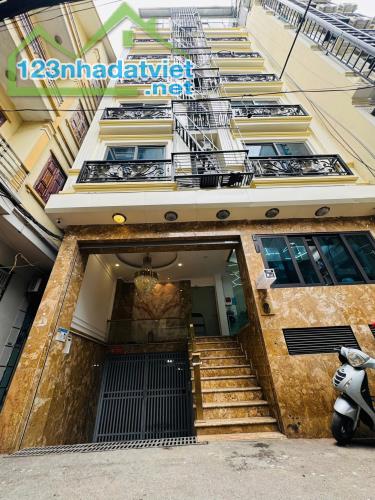 Bán 180m - 9 Tầng - 8m.Mặt Tiền.( Võ Chí Công ) Cầu Giấy.Thu 5 Tỷ/Năm