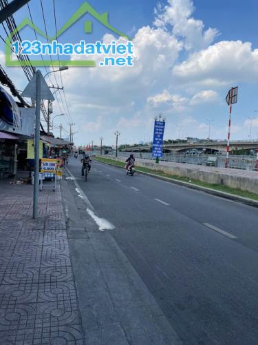 -CHỦ CẦN BÁ.N GẤP- 93 MÉT VUÔNG - M.ẶT T.IỀN- PHÚ ĐỊNH- P16- Q8- CHỈ 7 T.Ỷ- NGANG 5,2 M - 1