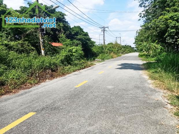 Bán nhà đường Bà Thiên - 2100m2 - 30x70 - 300m2 thổ cư - xã Nhuận Đức - Củ Chi - 2