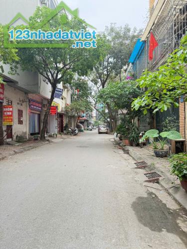 🏡 BÁN NHÀ MẶT PHỐ VĂN QUÁN – VỊ TRÍ ĐẸP – KINH DOANH ĐỈNH – GIÁ TỐT!