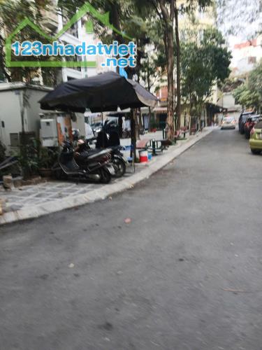 CÔ VƯỢNG BÁN NHÀ TRUNG KÍNH_ KINH DOANH MỌI MẶT HÀNG. DT 51M× 3.9 MT + LÔ GÓC MẶT NGÕ - 1