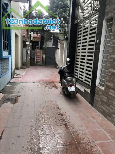 💫Kim Chung Hoài Đức nhà 4 tầng thiết kế hiện đại ngõ nông gần ô tô - 1