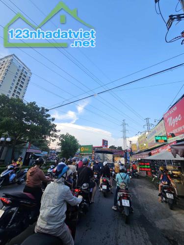 Bán Nhà Trung Mỹ Tây 81m2 ngang 4,2m, sát Chợ Chó , Tô Ký - 4