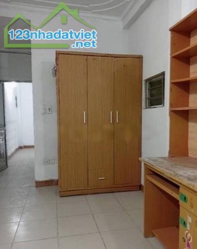 Cho thuê nhà ngõ phố Phùng Khoang Nam Từ Liêm 30m x 5 tầng, 10tr/tháng - 1