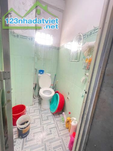bán nhà lê văn sỹ