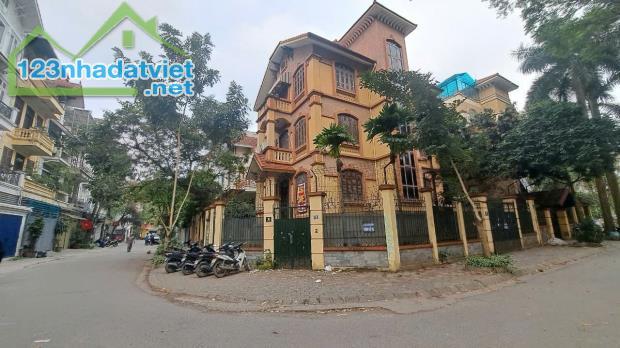 CHO THUÊ CĂN GÓC 2 MẶT TIỀN TRUNG YÊN GIÁ 70 TRIỆU, Ô TÔ, KINH DOANH, VP
