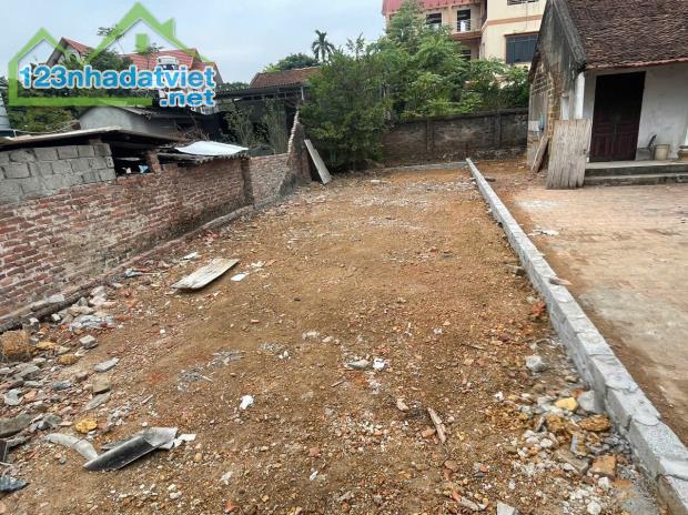 Chỉ nhỉnh 2 tỷ - Sở hữu ngay lô đất 86,7m² tại Đông Sơn, cách QL6 chỉ 700m