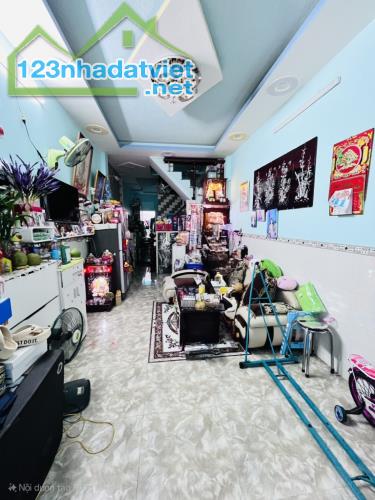 Bán nhà quận 8 vừa ở vừa cho thuê - 3