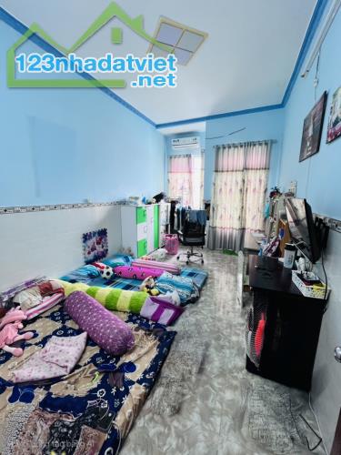 Bán nhà quận 8 vừa ở vừa cho thuê