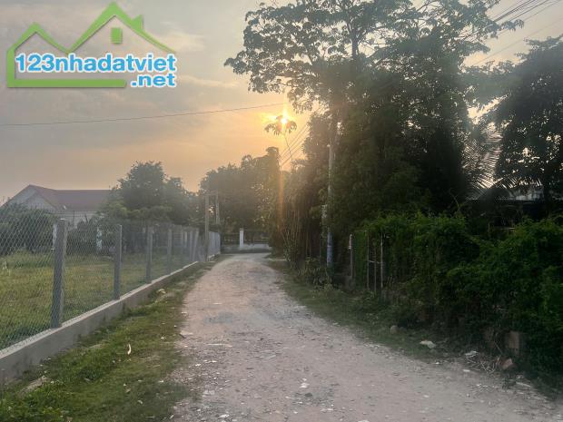 Bán đất Tân Vĩnh Hiệp Tân Uyên Bình Dương. Giá 3,4 tỷ/600m2 TL.Liên hệ: - 1