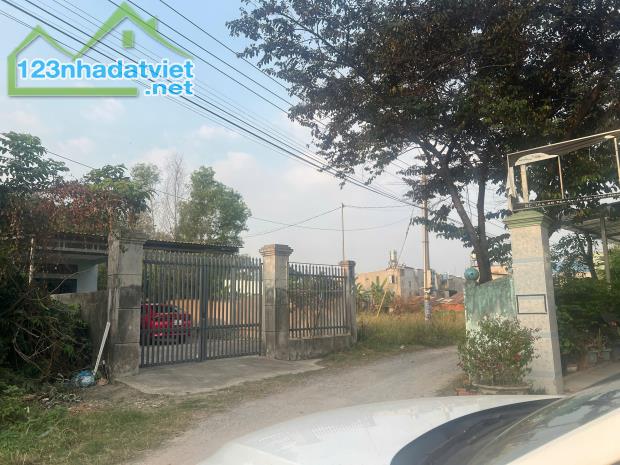Bán đất Tân Vĩnh Hiệp Tân Uyên Bình Dương. Giá 3,4 tỷ/600m2 TL.Liên hệ: