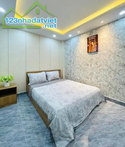 Bán nhà Hẻm 3m Bùi Thống Nhất, Phường 16, GV, 4.3 x 10m, 4 lầu, giá: 5.5 tỷ TL - 1