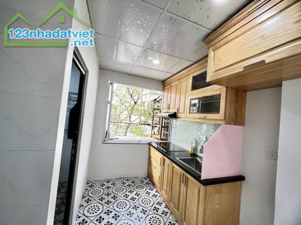 TT 8/3 - DTSD 60m2 - 2 ngủ - full nội thất phòng sáng, thoáng - 2,x tỷ có TL. - 2